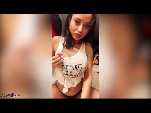 ❤️ Bella donna prosperosa che si masturba la figa e accarezza le sue enormi tette in una maglietta bagnata ️❌ Porno russoal it.canalblog.xyz ☑